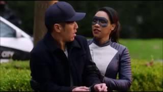 Барри Аллен + Айрис Уэст = ...   [ Barry Allen + Iris West = ... ]