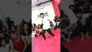 Naa Mari luteya ke sasural ke chauk per nache Le chhori rifle ke NOK per Ravi dance Ayodhya fdc