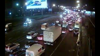 ДТП и пробка в Киеве на Московском мосту [2015-12-18 17:58:51]