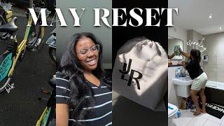 MAY RESET VLOG | I GOT THE JOB! Oversharing, riding a BIKE at 24, Driver’s license, MOVING?