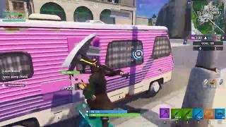 Console Player Playing On PC CYBERPOWERPC Gamer Xtreme VR GXiVR8060A5 Gaming PC Fortnite Gameplay