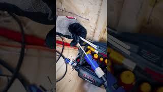 12.#electrician #wiretwisting #electriciansoftiktok ##electricianlife  #diy #tools