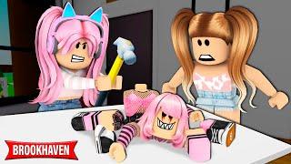 A BONECA DO MAL PRECISA SER DESTRUÍDA! Historinhas Brookhaven RP  │ ROBLOX