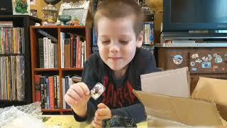 SURPRISE UNBOXING!!! Fingerboard Quarantine Pack!