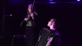 Back to Black - AMY WINEHOUSE - [violin&accordion cover] - Duo Claste