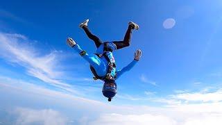 Freefly skydiving in Russia // Playing with windtunnel skills in the sky