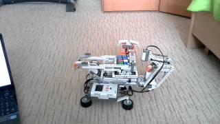 Робот лего собирает кубик рубика  Lego mindstorms