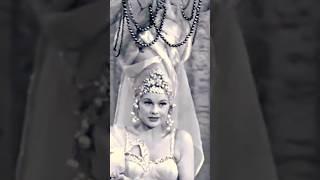 Headdress Drama - I Love Lucy! #shorts