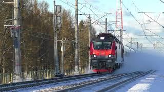 ЭП20-005 с поездом №747 "Невский экспресс"