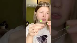 ШКОЛЬНИЦА ВЕДЕТ ЮТУБ КАНАЛ МИЛЛИОННИК