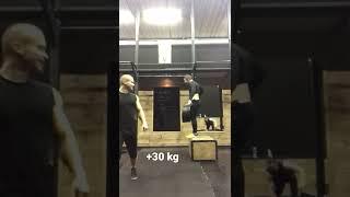 Pull up +30 kg