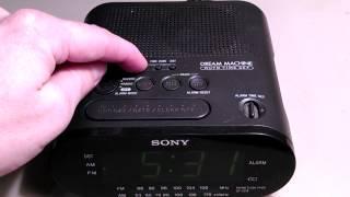 How To Set the Alarm Clock Sony Dream Machine ICF-C218    Simple and straight to the point.