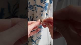 A vintage ring with a surprise! #mjvjewelry #vintagejewelry