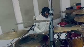 Nigerian drummer plays 7