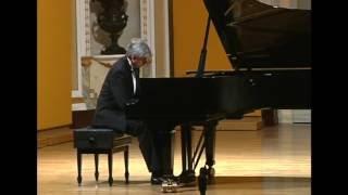 Vladimir Ovchinnikov plays Scriabin Etudes op. 8 no. 1- 2