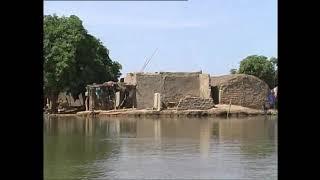 Africa/Mali/29/.From Mopti toTombouctou by boat on the Niger /Łodzią do Timbuktu -first  day/Bozo/4/