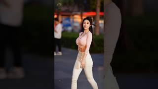 beautiful girl street fashion tiktok  #shorts #chinafashion