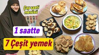 Çay Saati Menüsü  Gül Böreği, poğaça, 2 çeşit kurabiye, Mücver, Kek ve Patates salatası 