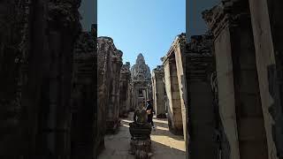 Online Guide Temple , Bayon Temple in Siem Reap Cambodia !!!