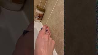 I can't be the only one - Beautiful women toes