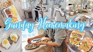 DAY IN THE LIFE // SUNDAY HOMEMAKING FOR MY FAMILY OF 6 // decorating, cooking and cleaning!