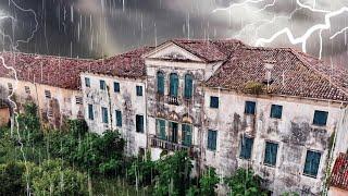 EVIL MAFIA FAMILY Bodies Hidden Under The Floor | Abandoned 17TH Century Italian Mansion