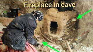 Cave Survival: How to Survive the Cold in a Mountain Shelter?