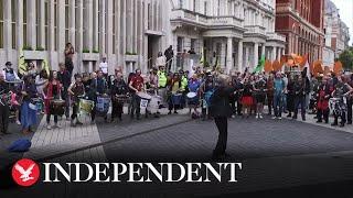 Extinction Rebellion protesters target Science Museum over Shell sponsorship