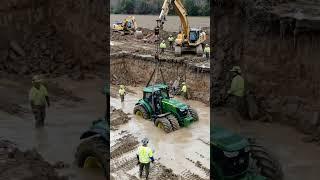 tractor evacuation into the ditch using heavy equipment #tractor #tractorglobal
