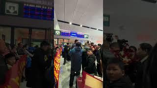 感谢县领导和体育局领导的迎接仪式.前路依旧艰难充满挑战，但未来可期.#张名扬 #张名扬ufc首秀