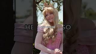 MEETING Sleeping Beauty: Was It Peaceful During Her Long Sleep? #disneyland #sleepingbeauty #aurora
