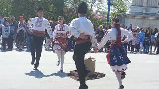 Танцов състав "Дивни танци" - Youth Street Varna – Positive – ЦВЕТНО МИ Е!