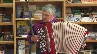 A collection of Ukrainian folk songs.