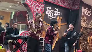 Para Legend Batak, “MARMASAK SENDIRI”,  Sang Pencipta Erick Silitonga &  Hilman Padang dan  Tagor P