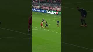 Arjen Robben incredible cutting inside the goal post