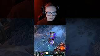 Velja challenges Baus to a 1v1 on IRELIA #baus #velja #irelia #losratones #lolclips #1v1 #challenge