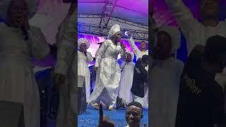 ELECTRIFYING ️PERFORMANCEOF FERANMI GOLDEN ANGEL @cccoshodi1 parish. Praise night. (Full video)