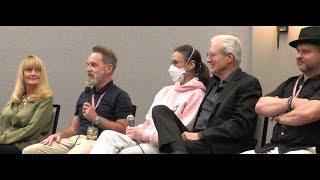 Scarecrow and Mrs. King panel at the Hollywood Show (PART ONE)