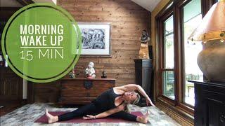 Morning Wake Up || 15 Min Yoga