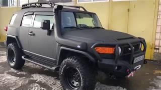 Toyota FJ Cruiser покрашена в защитное полимерное  покрытие Line-x