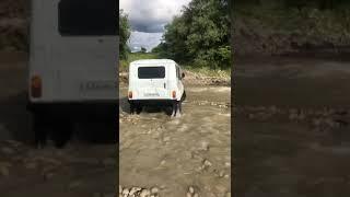 Уаз псыгансу рулит  4x4