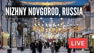 NIZHNY NOVGOROD, Russia on Friday Night under SNOWFALL ️ and Christmas Lights. LIVE!