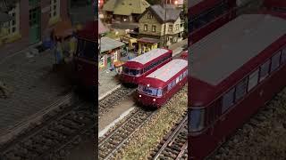 VT 98 fährt ein #märklin #modelleisenbahn #train