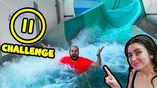 PAUSE CHALLENGE IM SCHWIMMBAD MIT KAAN & DANIA! Fiese Rutschen Challenge im Badeparadies Schwarzwald