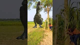 "Jurassic Park in Real Life? Dinosaur Attacks Man!" #foryou #jurassicworld #shortvideo #dinosaur
