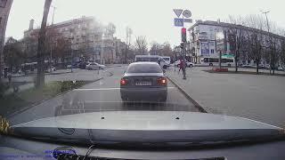 ASPIRING AT300 Speedcam, GPS, MAGNET Видеорегистратор автомобильный Тест видео передней камеры, день