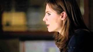 Castle 3x09 - Castle whistles the X-Files song AGAIN