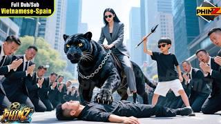 Mẹ Con Đang Đi Chơi Bị Kẻ Lạ Ám Sát, Nào Ngờ Đụng Nhầm Nữ Chiến Thần Bị Đánh Sưng Mặt Khóc Xin Tha