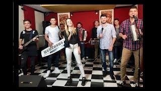 VERSIÓN CUMBIA - ME NIEGO / EL PRESTAMO ft Mica Mele