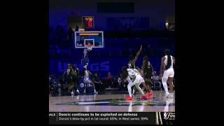  Arike Ogunbowale BUZZBEATER FROM HALFCOURT!